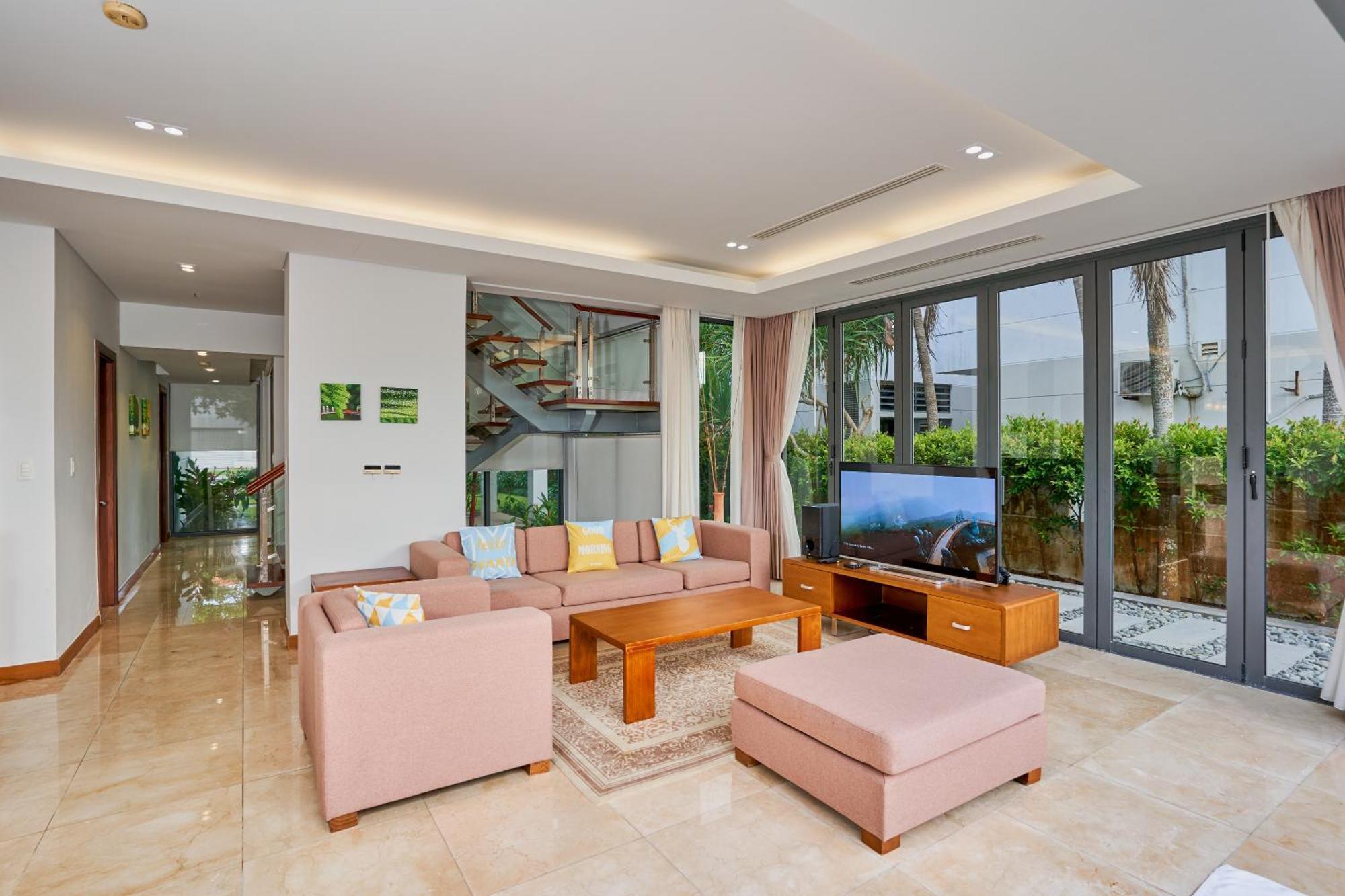Ocean Luxury Villas Danang Exterior photo