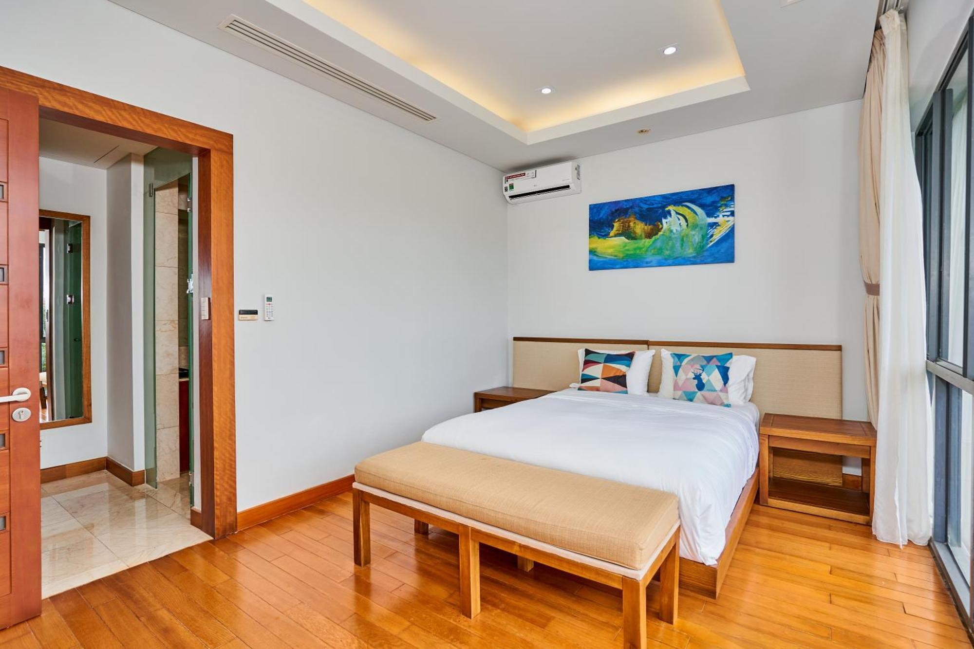 Ocean Luxury Villas Danang Exterior photo