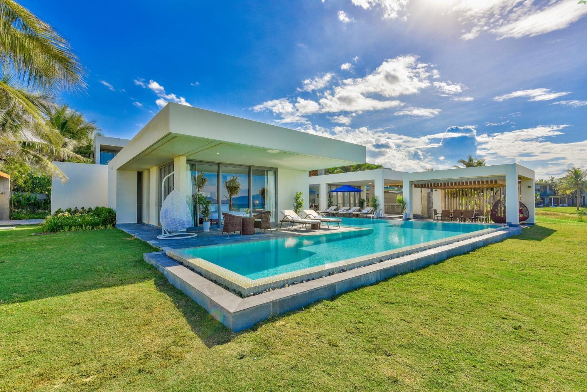 Ocean Luxury Villas Danang Exterior photo