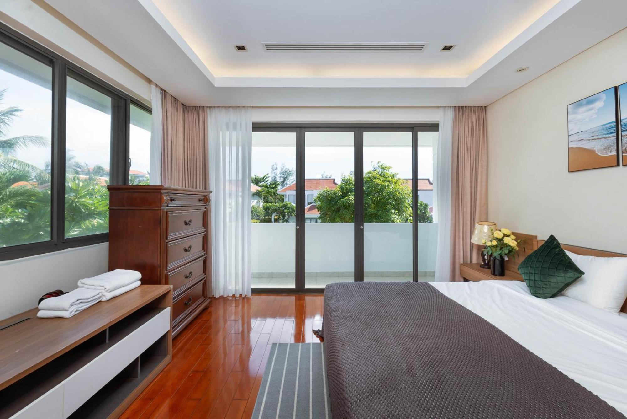 Ocean Luxury Villas Danang Exterior photo
